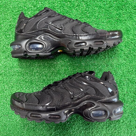 Nike Air Max Plus Tn Black Mens 604133-050 VNDS Sz 7 / WMNS Sz 8.5 main image 4